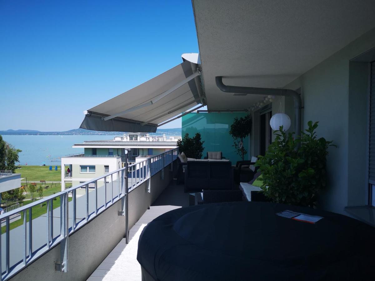 Silver Gray Appartment Balatonlelle Exterior photo