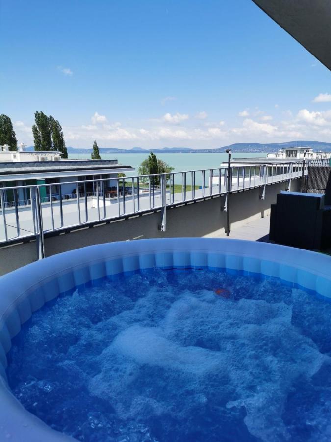 Silver Gray Appartment Balatonlelle Exterior photo