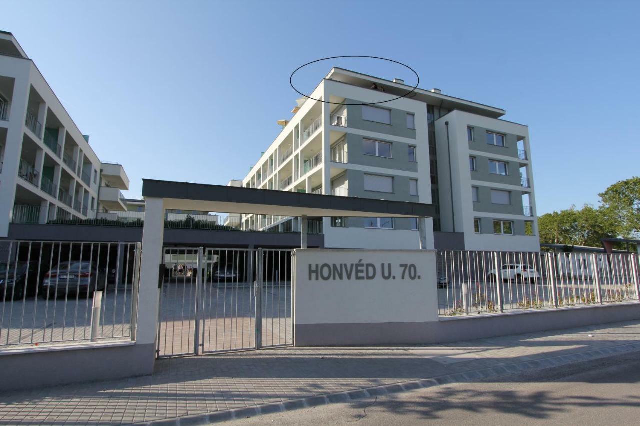 Silver Gray Appartment Balatonlelle Exterior photo